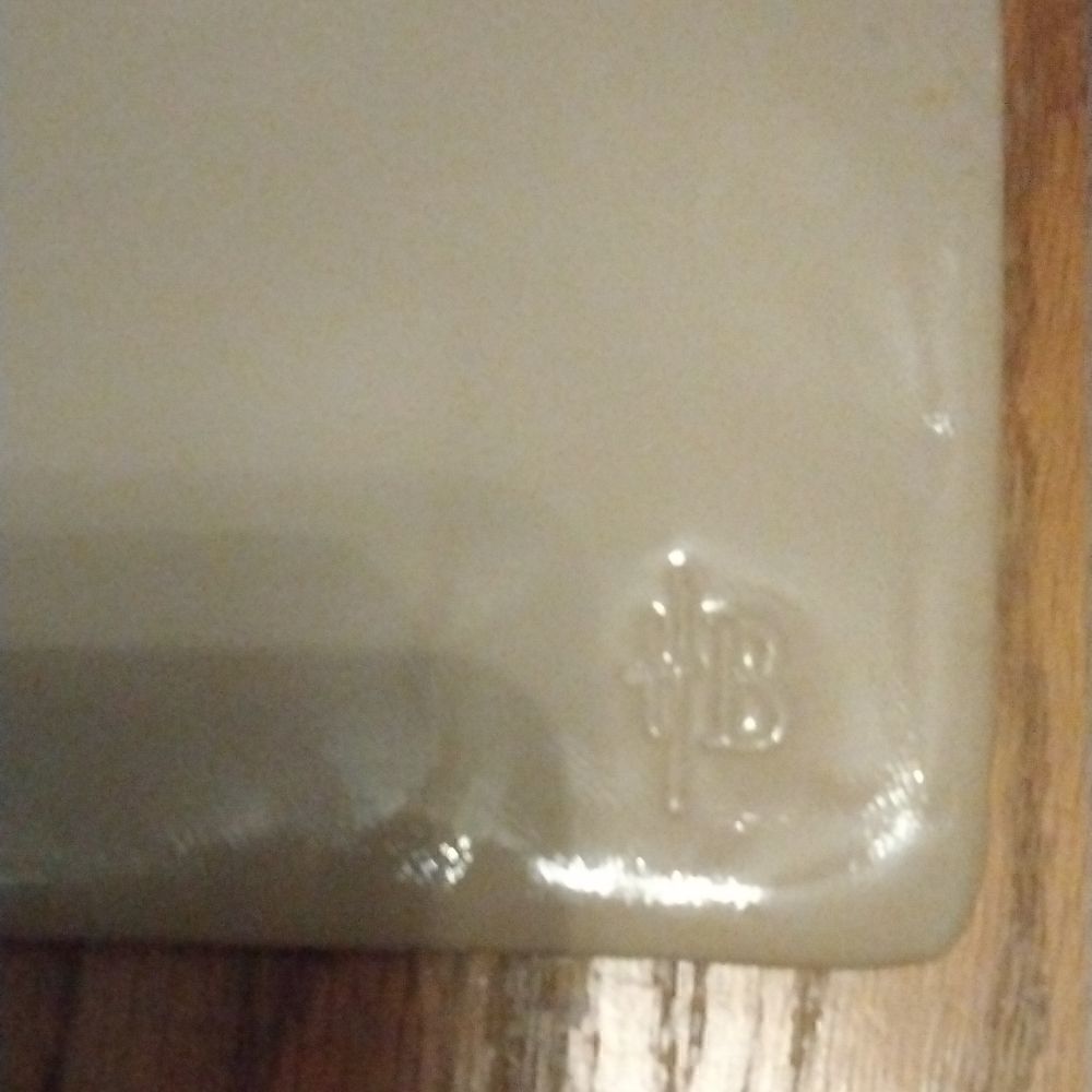 Handbag Butler    - Picture 2 of 4